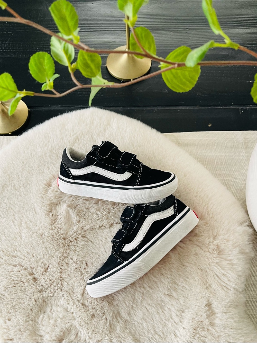 Vans black shoes sz 11.5 toddler kids